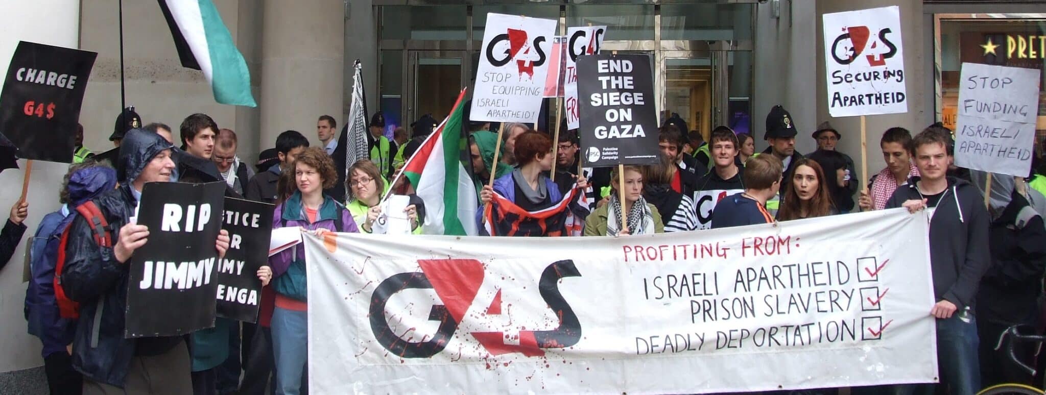 Stop G4S campaigners against G4S